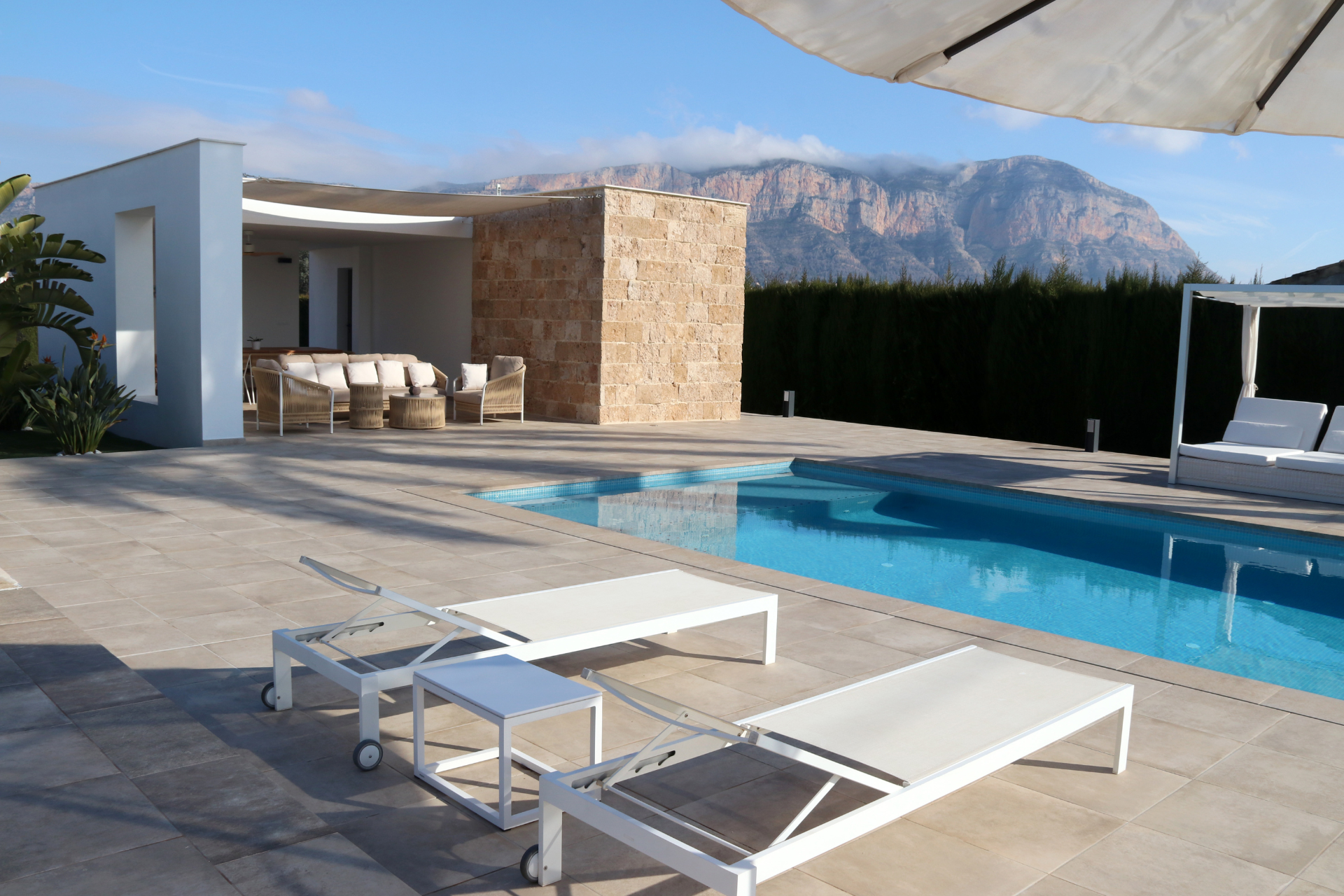 Chill out en piscina Costa Blanca